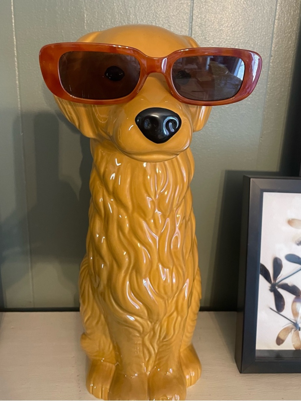 FRYE & CO RECTANGLE AMBER SUNGLASSES